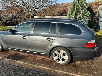Gebraucht BMW 525 197 PS (144 kW) 2009 Grau Kombi