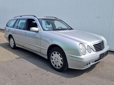 Mercedes E320