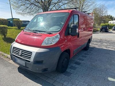 Usata Fiat Ducato 74 CV (54 kW) 2010 Rosso Furgone