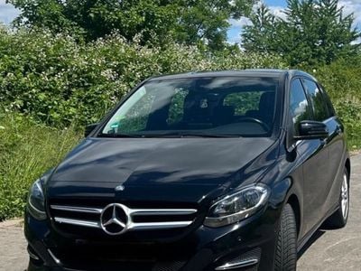 Mercedes B180