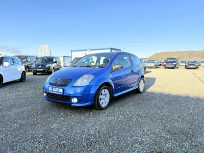 Gebraucht Citroën C2 VTR Sport 73 PS (53 kW) 2008 Lack blau 'grand pavois Kleinwagen