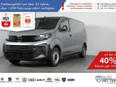 Neu Opel Vivaro-e Combi 144 PS (105 kW) 2026 Grau Van / Kleinbus