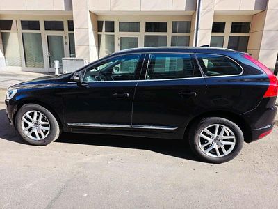 Gebraucht Volvo XC60 220 PS (161 kW) 2017 Schwarz SUV