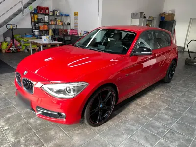 Gebraucht BMW 118 Comfort Edition 170 PS (125 kW) 2011 Rot Kleinwagen