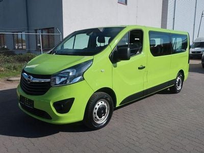 Gebraucht Opel Vivaro 95 PS (69 kW) 2018 Grün Van / Kleinbus