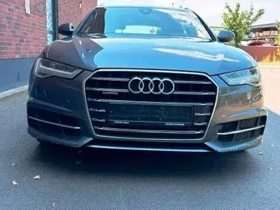 Gebraucht Audi A6 Comfort 272 PS (200 kW) 2019 Grau Kombi