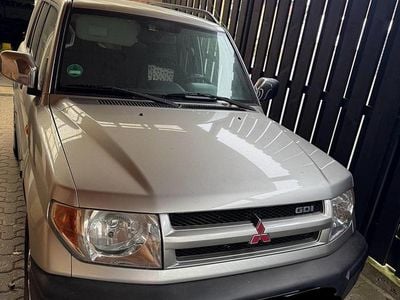 Beige Gebraucht 2001 Mitsubishi Pajero SUV | 3.500 € (Guter Preis)