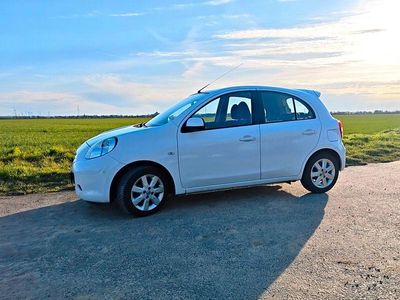 Gebraucht Nissan Micra S 98 PS (72 kW) 2013 Weiß Kleinwagen