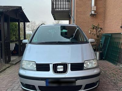Usata Seat Alhambra 140 CV (102 kW) 2007 Argento Monovolume