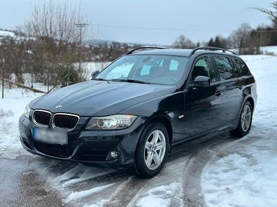 Gebraucht BMW 318 143 PS (105 kW) 2009 Schwarz Kombi