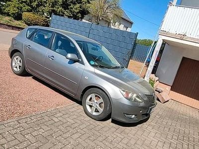 Begagnad Mazda 3 102 HK (75 kW) 2005 Grå Sedan