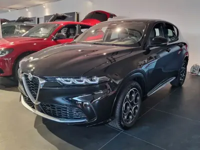 Gebraucht Alfa Romeo Tonale Ti 160 PS (117 kW) 2024 Schwarz SUV