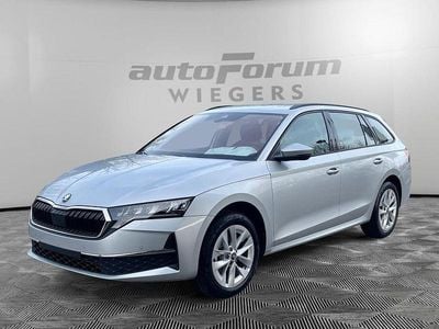 Gebraucht Skoda Octavia Selection 150 PS (110 kW) 2025 Brilliantsilber metallic Kombi