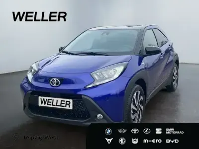 Nowe Toyota Aygo X 72 KM (52 kW) 2025 Niebieski SUV