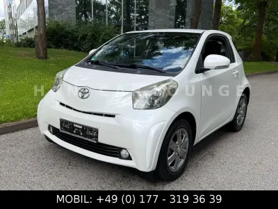 Gebraucht Toyota iQ 68 PS (50 kW) 2009 Weiß Kleinwagen
