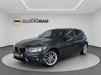 Gebraucht BMW 118 Sport Line 136 PS (100 kW) 2019 Grau Limousine