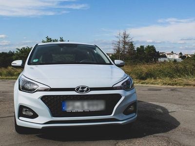 Blau Gebraucht 2019 Hyundai i20 Select Kleinwagen | 11.600 € (Fairer Preis)