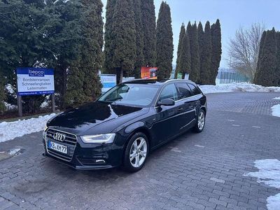 Gebraucht Audi A4 177 PS (130 kW) 2012 Schwarz Kombi