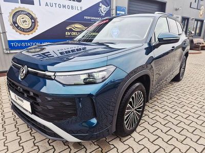 Second-hand VW Tayron Sound 150 CP (110 kW) 2025 Albastru SUV