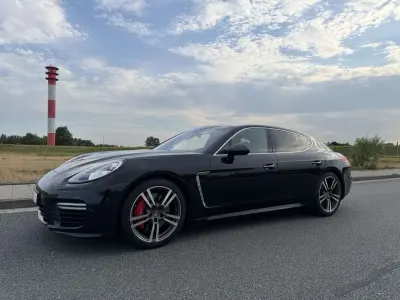 Gebraucht Porsche Panamera Turbo Executive Executive 519 PS (381 kW) 2013 Schwarz Kleinwagen