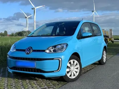 Gebraucht VW e-up! 61 kW (83 PS) 2021 Blau Kleinwagen