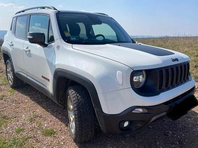 Gebraucht Jeep Renegade Trailhawk 170 PS (125 kW) 2018 Weiß SUV