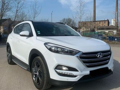 gebraucht Hyundai Tucson Navi-Kamera-Panoramadach-PDC