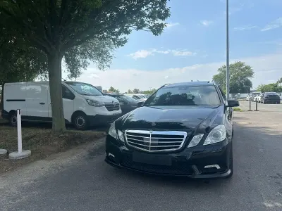 Gebraucht Mercedes E350 231 PS (169 kW) 2010 Schwarz Limousine