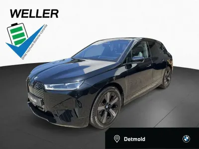 Gebraucht BMW iX Comfort Edition 484 kW (659 PS) 2023 Black sapphire (schwarz) SUV
