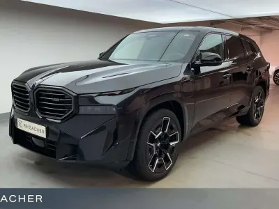 Neu BMW XM Performance 476 PS (350 kW) 2026 Saphirschwarz metallic SUV