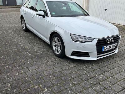 Weiß Gebraucht 2016 Audi A4 Design Kombi | 14.300 € (Fairer Preis)