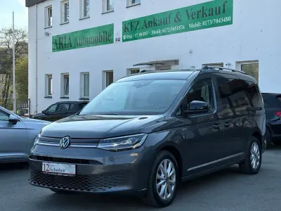 Käytetty VW Caddy Style 122 HP (89 kW) 2021 Harmaa Tila-auto