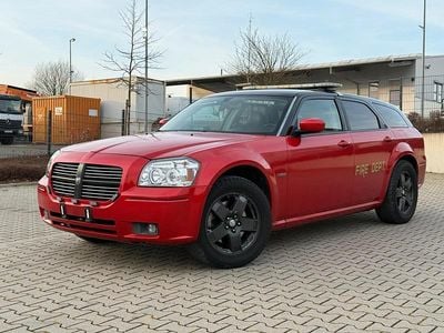 Weiß Gebraucht 2006 Dodge Magnum Kombi | 6.250 €