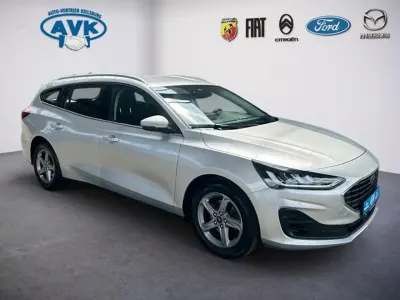 Gebraucht Ford Focus Titanium 116 PS (85 kW) 2023 Silber Kleinwagen