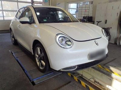 Second-hand Ora Funky Cat 300 Pro 125 kW (171 CP) 2024 Alb Hatchback