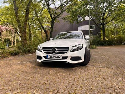 Second-hand Mercedes 200 136 CP (100 kW) 2015 Alb Berlinǎ