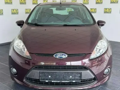 Gebraucht Ford Fiesta Trend 82 PS (60 kW) 2011 Morello Kleinwagen