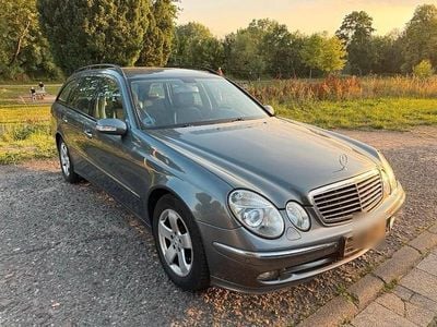 Mercedes E220