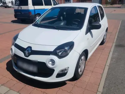 Gebraucht Renault Twingo 75 PS (55 kW) 2012 Weiß Kleinwagen