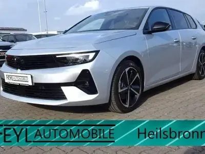 Używany Opel Astra 131 KM (96 kW) 2024 Srebrny Kombi