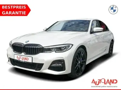 Gebraucht BMW 330e M Sport 292 PS (214 kW) 2020 Weiß Limousine
