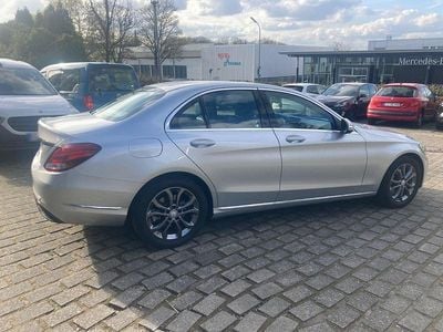 Usata Mercedes C180 Avantgarde 156 CV (114 kW) 2015 Argento Berlina