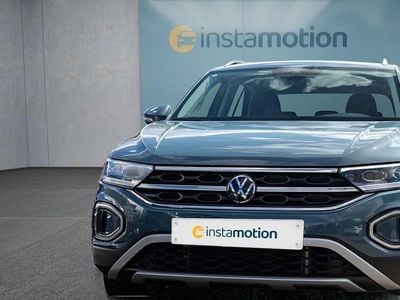 Usado VW T-Roc 110 HP (80 kW) 2023 Azul SUV