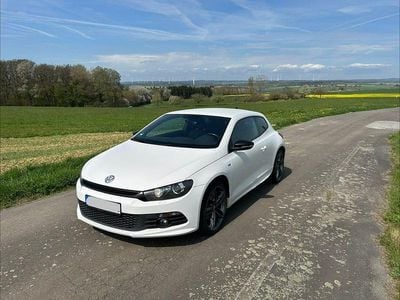 Gebraucht VW Scirocco 140 PS (102 kW) 2013 Weiß Coupé