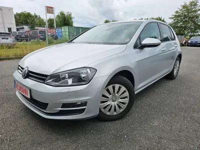 Gebraucht VW Golf VII Comfortline 105 PS (77 kW) 2013 Silber Limousine