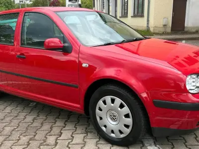 Używany VW Golf 75 KM (55 kW) 2001 Czerwony Coupe