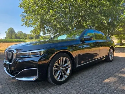 Gebraucht BMW 730 265 PS (194 kW) 2019 Schwarz Limousine