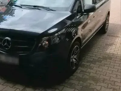 Gebraucht Mercedes Vito 163 PS (119 kW) 2020 Schwarz Van