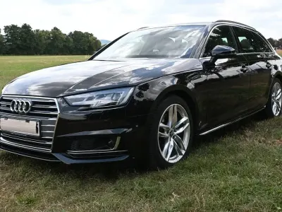 Gebraucht Audi A4 Ambiente 218 PS (160 kW) 2017 Schwarz Kombi