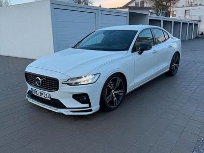 Gebraucht Volvo S60 R-Design 250 PS (183 kW) 2020 Weiß Limousine
